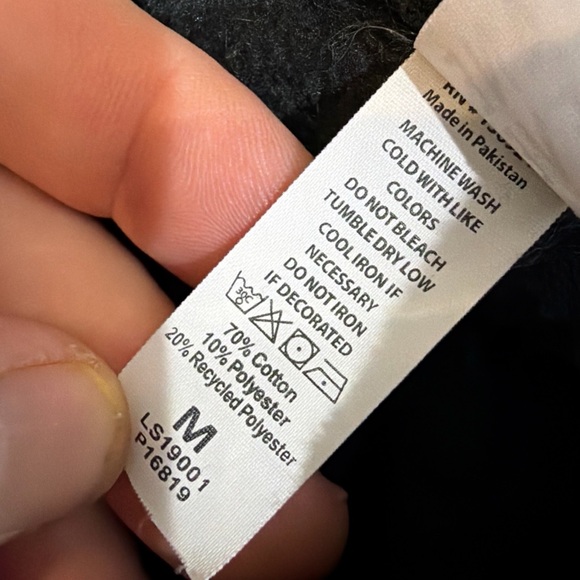 Cameron Whitcomb 2023 Quitter Tour Merch Hoodie Black Flame Graphic 2023 Sz M - Picture 11 of 12